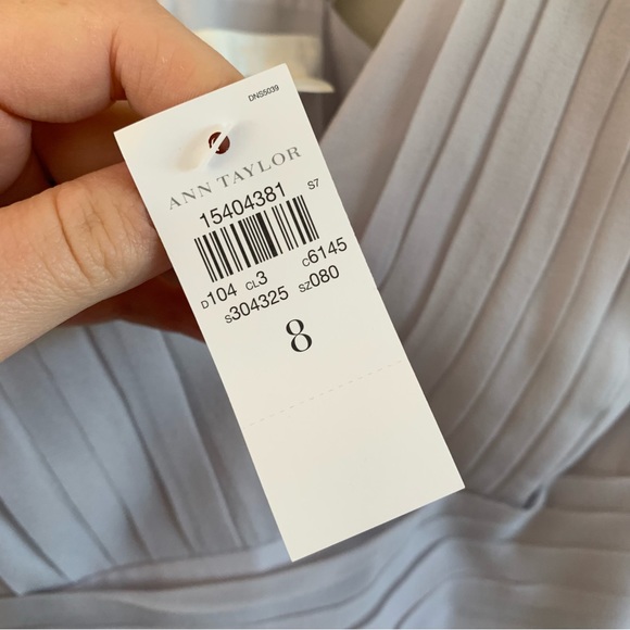 Ann Taylor | Short - Picture 5 of 12